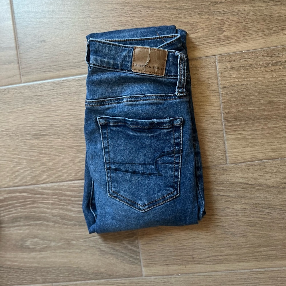 American Eagle High Rise Skinny Jeans